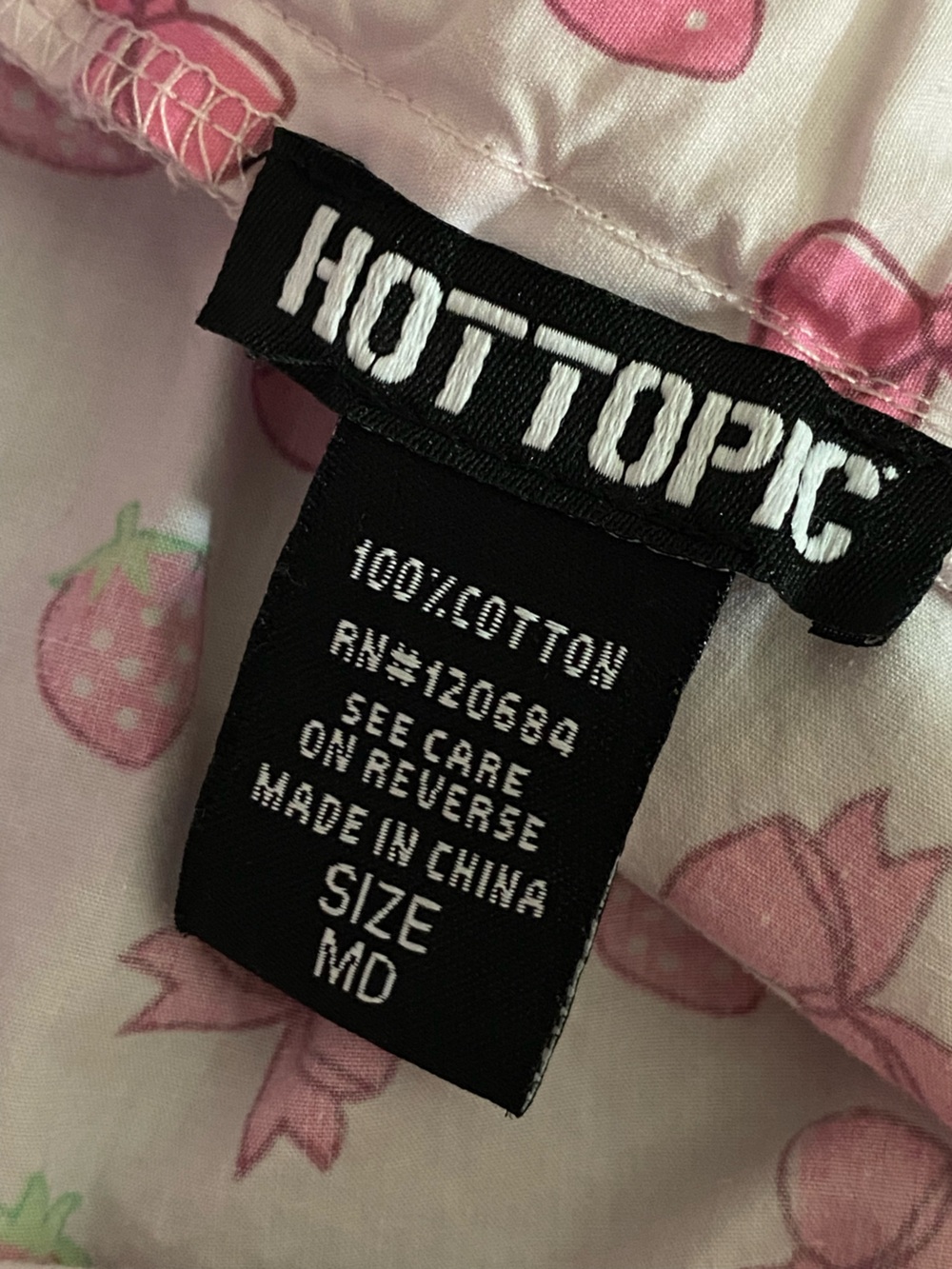 Hot Topic Strawberry Bow Mini Skirt M Pink Coquette Kawaii Fairy Kei - Picture 7 of 7